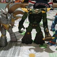 tre personaggi Gormiti