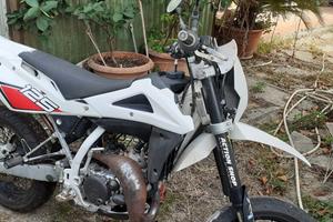 Husqvarna SMS 125 - 2011 motard