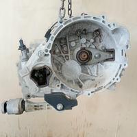 Cambio Kia Sol 1.6 CRD 5M anno 2015