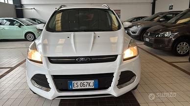 Ford Kuga 2.0 TDCI 140 CV 4WD Powershift