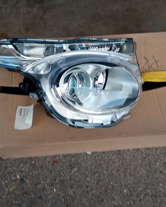 proiettore anteriore destro Citroen C1 