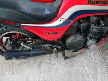 Kawasaki gpz1100 unitrak 1983