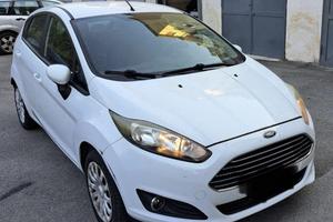 FORD FIESTA 1.5 TDCI 75 HP 5 PORTE TITANIUM 2014
