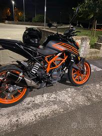 KTM DUKE 125 del 2023