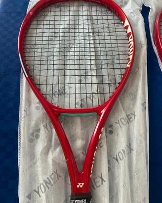 Nuova Yonex Vcore
