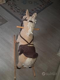 cavallo a dondolo