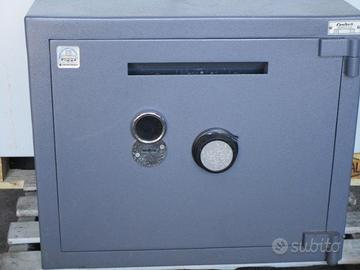 Cassaforte Conforti mod.C3 con imbustazione