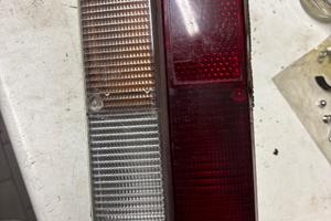 Fanale faro posterioe sinistro Triumph TR7