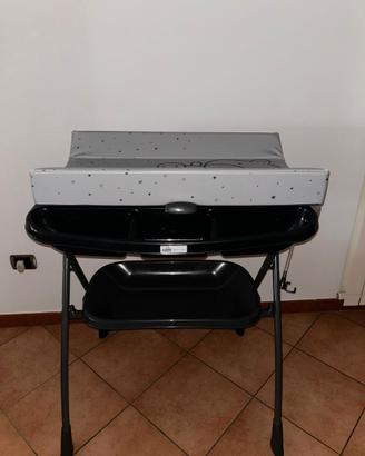 Fasciatoio con vaschetta bagnetto CAM richiudibile