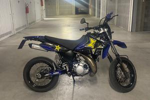 YAHAMA DT125X 2t Motard
