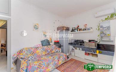 2 locali con cucina separata e balcone