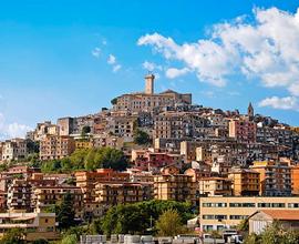 Terreno panoramico nei pressi del paese