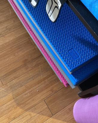 Attrezzatura palestra Pilates Yoga  lotto completo