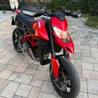 Ducati Hypermotard 950 pari al nuovo – 06/2024