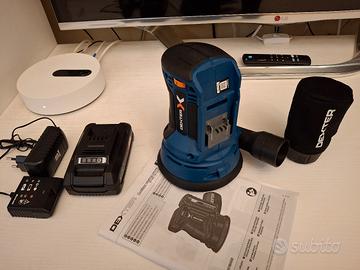 levigatrice orbitale a batteria.