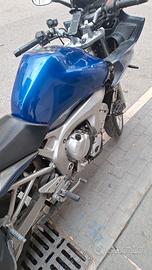 YAMAHA FZ6 2005 TRATTABILE