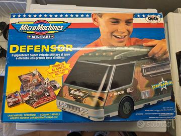 Camion Micro Machines Defensor anni 90