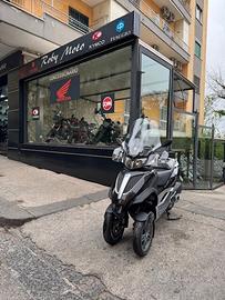 Piaggio MP3 300 hpe YOURBAN ERL