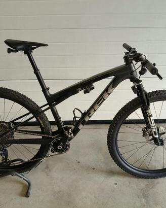 trek supercaliber 9.9 XX flight attendant 2 gen