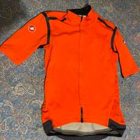 Abbigliamento e giacche da ciclismo