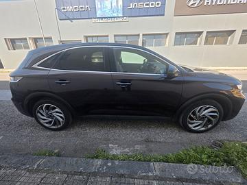 Autovettura DS7 CROSSABACH PURETECH 180 HP AUTO