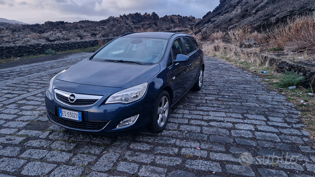 Opel Astra 1.7 - 125 cv 2013 SW - Tagliandata Opel