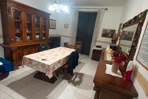 CASA 4,5 VANI VIA DEL PRINCIPE 78 110Mq