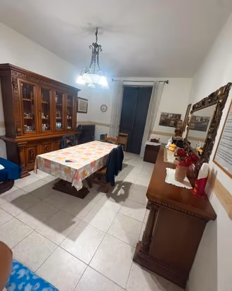 CASA 4,5 VANI VIA DEL PRINCIPE 78 110Mq