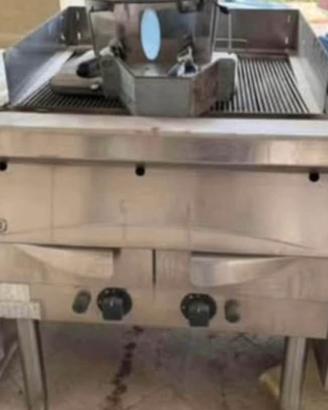 Doppia piastra a gas Zanussi e doppio fuoco a gas