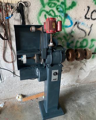 macchina per calzolaio funzionante