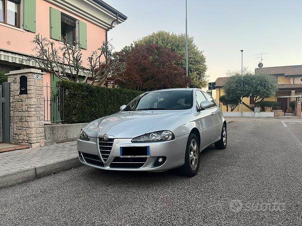 Usate Alfa Romeo 147 2 0 T Spark Prezzi - Waa2