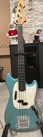 Fender Mustang Bass JMJ Road Worn Daphne Blue