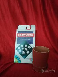 Dadi da poker con bicchiere cuoio