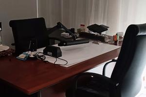 Ufficio arredato