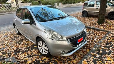 Peugeot 208, 1.200 benzina, 105.000km (2013)