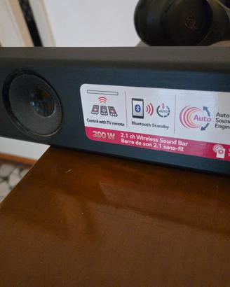 Soundbar LG + Subwoofer 