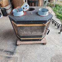 Inserto esagono per camino