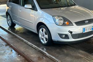 Ford fiesta 1.4 tdci 2007