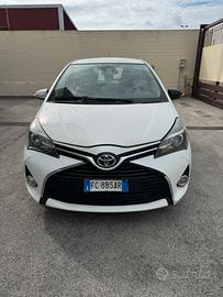 Toyota Yaris 2016