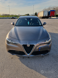 Alfa Giulia 2.2 Diesel 150 CV