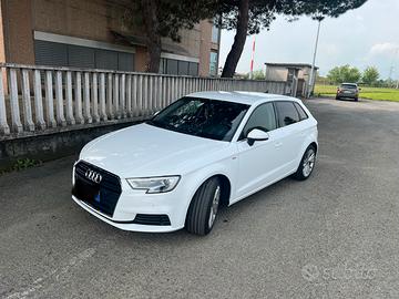 AUDI A 3 G-TRONIC
