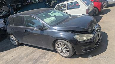 VW GOLF dal 2012 2.0 TDI BlueMotion 5 Porte