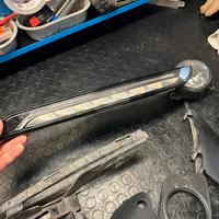 Freccia porsche macan