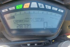 Ducati Hyperstrada 821