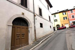 3 LOCALI A SPOLETO