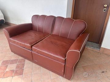 Divano letto vintage in pelle rossa