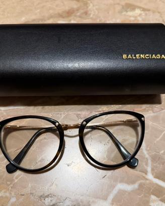 Occhiali da vista o da sole