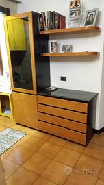 Mobile vetrinetta noce e marmo