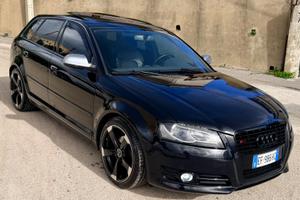 Audi A3 S Line 1.6 TDI 105 CV