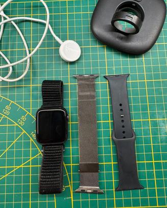Apple Watch SE 2 44mm - alluminio